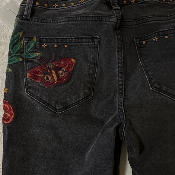 Jackie Embroidered Straight Leg Jeans - Picture 5 of 6